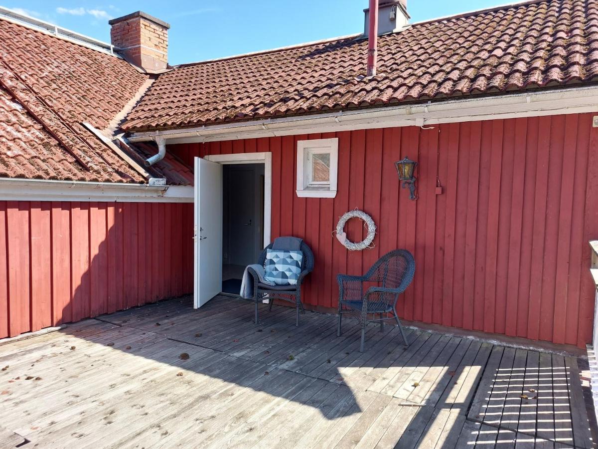 Flora Dekor Gaestgard, Lenagarden Guest House Alingsås Екстериор снимка